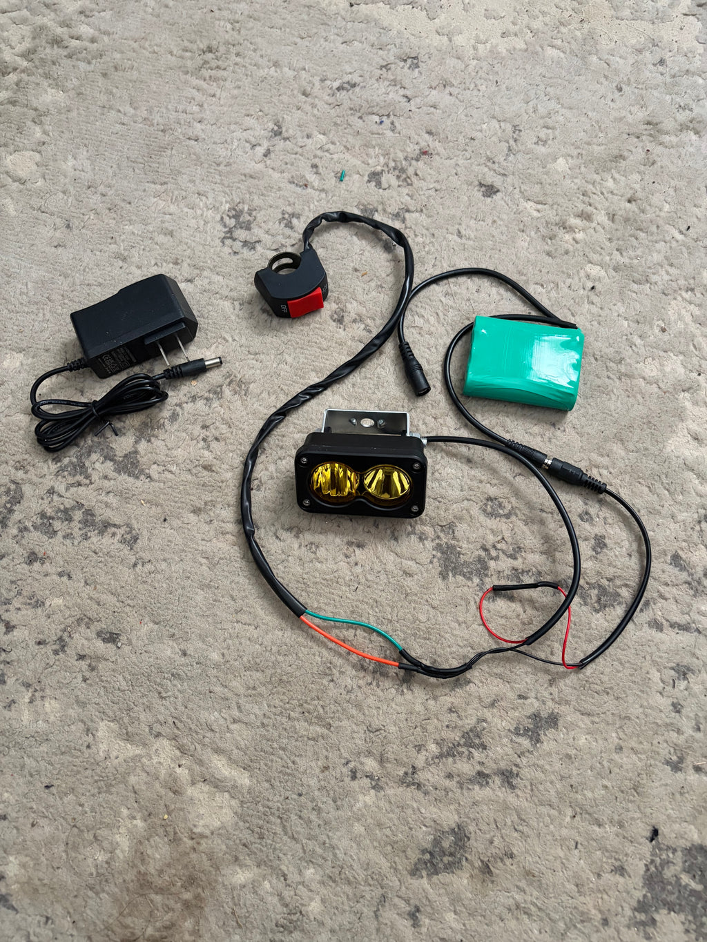 Rechargable Baja