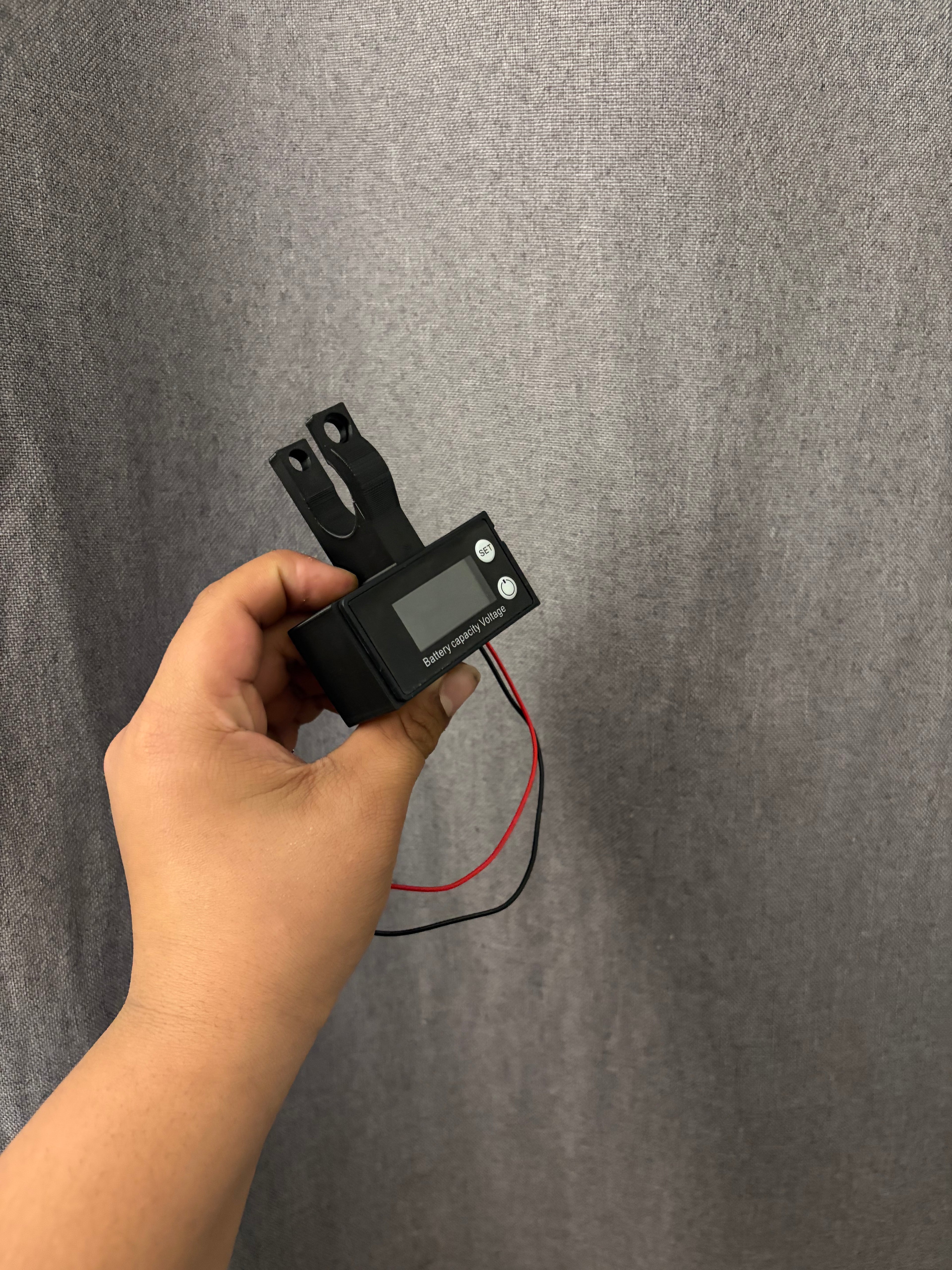 Any Emoto Plug n Play Voltage Display Kit